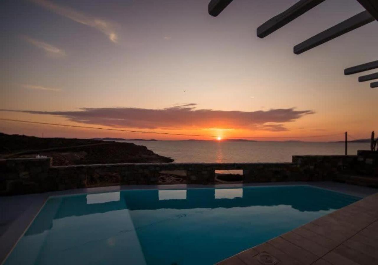 Elite With Pool & Sea View Villa *